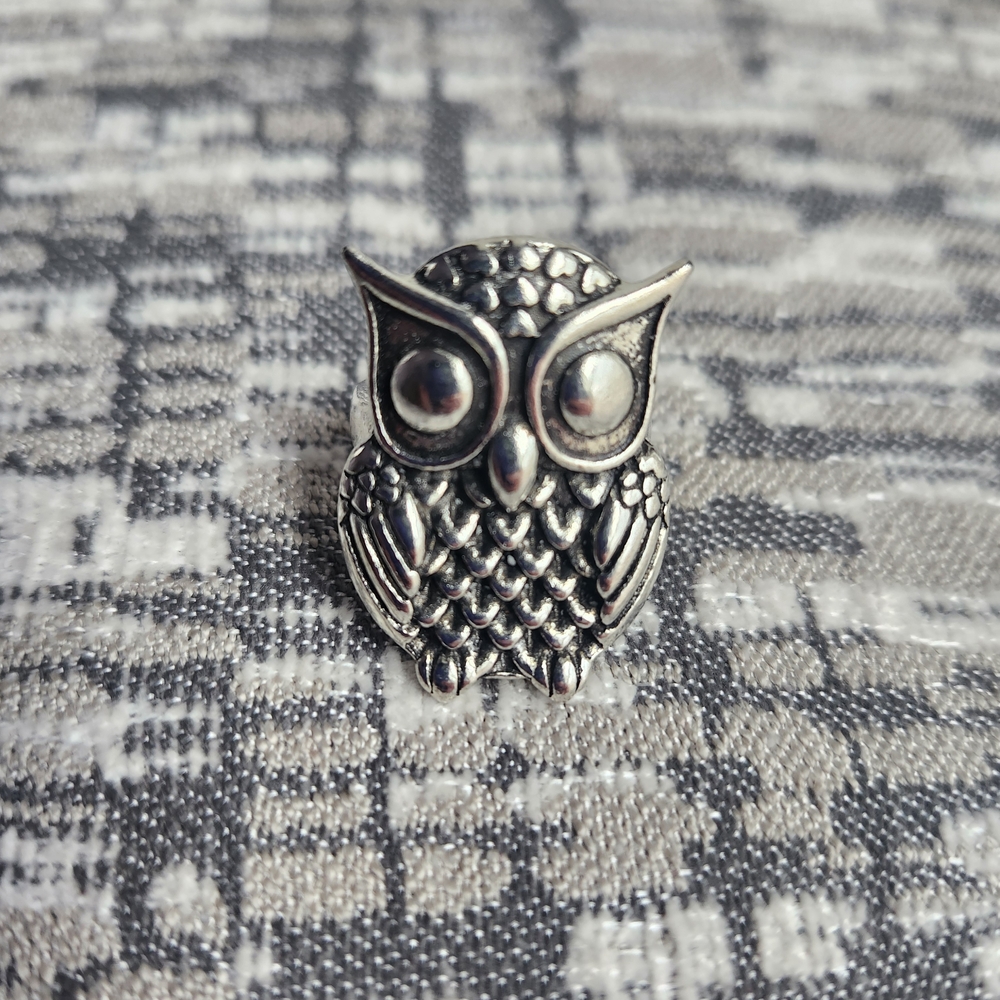 Silver Owl Ring - Picture 2 of 5